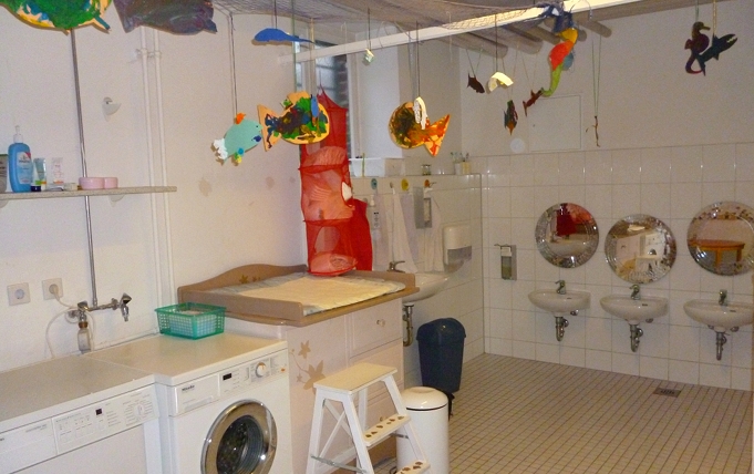 Badezimmer: Auf Kinderhöhe